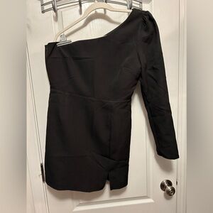Lulus All is Well Black one shoulder long sleeve dress women’s L Bodycon classic